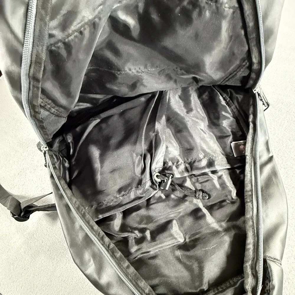 NFL Green Bay Packers backpack Black And Gray Logo Large Pockets Water Bottles